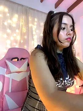 Snapshot of Juanelopez1 chatting on 22, 10, 2025 Juanelopez1 online show from 22, 10, 2025