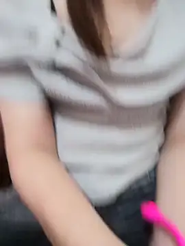 Snapshot of -Almira- chatting on 20, 10, 2025 -Almira- online show from 20, 10, 2025