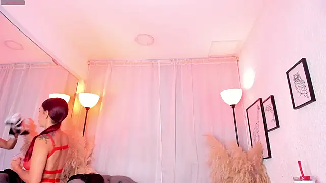 scarlett johs online show from 11, 10, 2025