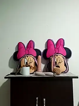 emilypoppy3 online show from 3, 12, 2024