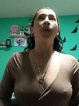 emilypoppy3 online show from 28, 12, 2024