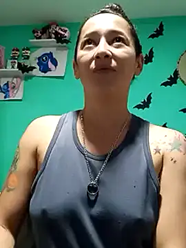 emilypoppy3 online show from 11, 1, 2025