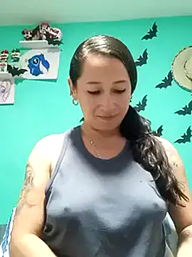 emilypoppy3 online show from 29, 1, 2025