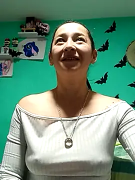 emilypoppy3 online show from 6, 2, 2025