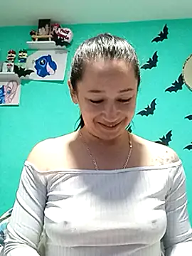 emilypoppy3 online show from 6, 2, 2025