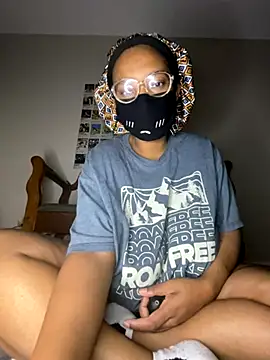 Snapshot of SamiTsunami chatting on 23, 10, 2025 SamiTsunami online show from 23, 10, 2025
