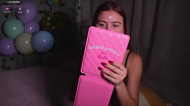 IsabellaFerreiraa online show from 30, 1, 2025