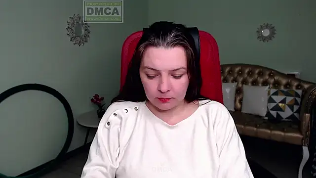 Snapshot of Lily_flower7 chatting on 8, 1, 2025 Lily flower7 online show from 8, 1, 2025