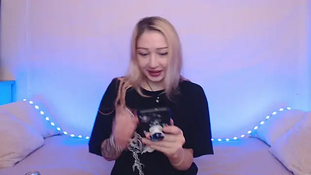 Emily hardcore online show from 9, 10, 2025