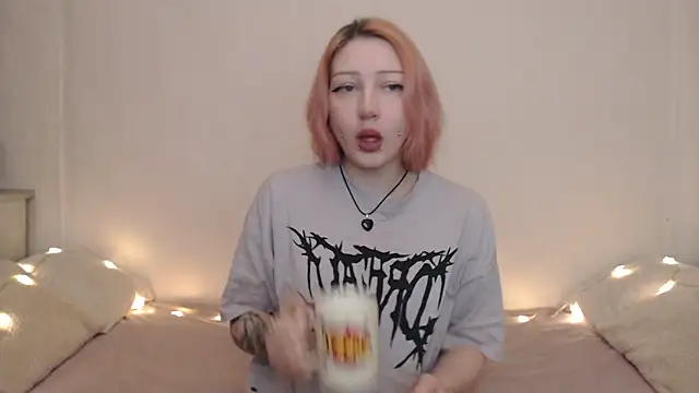 Emily hardcore online show from 6, 5, 2026