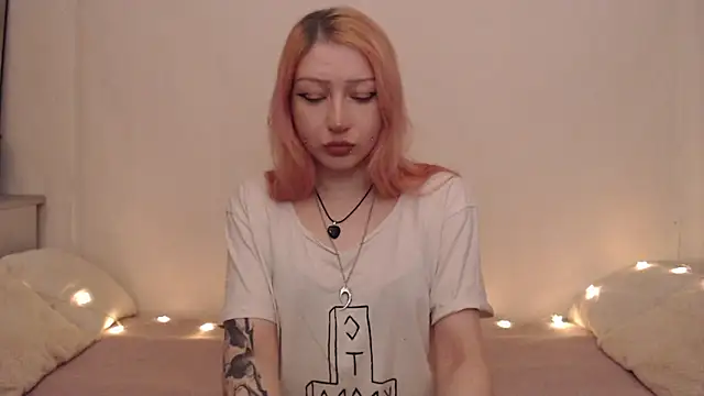 Emily hardcore online show from 11, 5, 2026