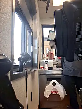 samone9 online show from 12, 3, 2025