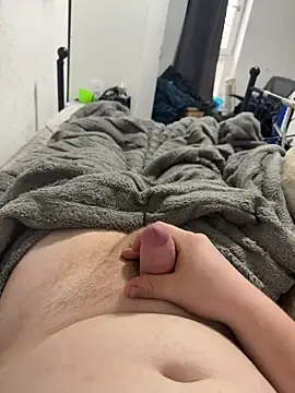 Snapshot of Mgillomilen chatting on 16, 2, 2026 Mgillomilen online show from 16, 2, 2026