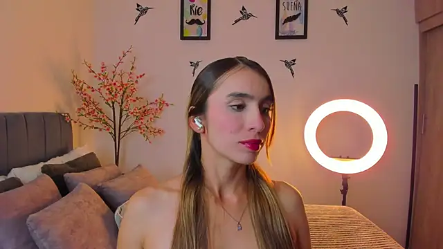 im sarah34 online show from 18, 12, 2024