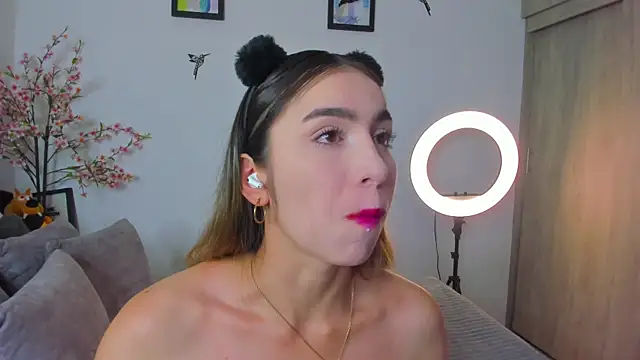 im sarah34 online show from 13, 3, 2025