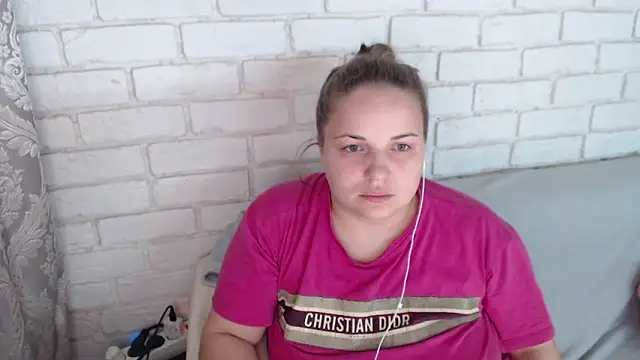 Crazyy girl  online show from 6, 11, 2025