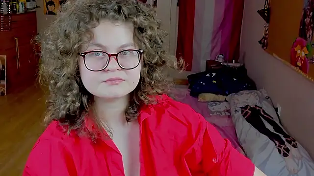 Snapshot of Sashy_Way chatting on 4, 3, 2026 Sashy Way online show from 4, 3, 2026