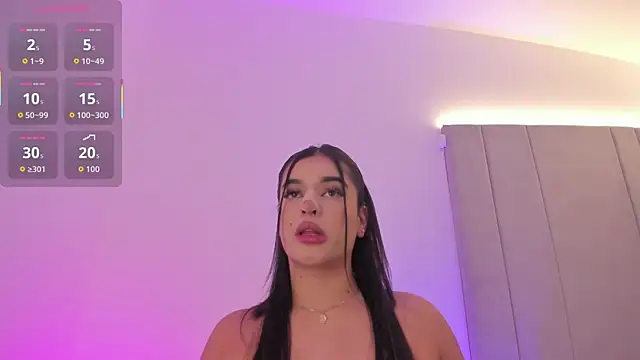 Snapshot of kaylarossi chatting on 17, 10, 2025 kaylarossi online show from 17, 10, 2025