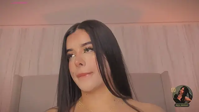 kaylarossi online show from 13, 4, 2026