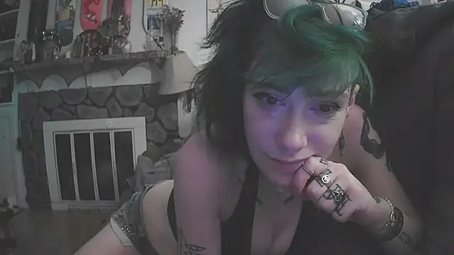 Emily0903 online show from 3, 10, 2025