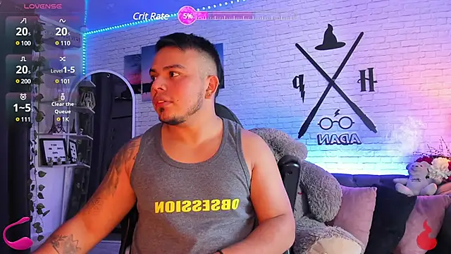 Snapshot of Naughty_Charly chatting on 4, 1, 2025 Naughty Charly online show from 4, 1, 2025