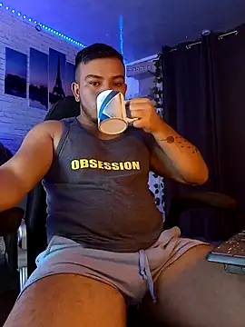 Snapshot of Naughty_Charly chatting on 4, 1, 2025 Naughty Charly online show from 4, 1, 2025