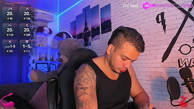Snapshot of Naughty_Charly chatting on 22, 1, 2025 Naughty Charly online show from 22, 1, 2025