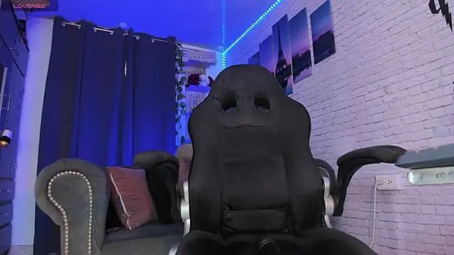 Snapshot of Naughty_Charly chatting on 29, 1, 2025 Naughty Charly online show from 29, 1, 2025