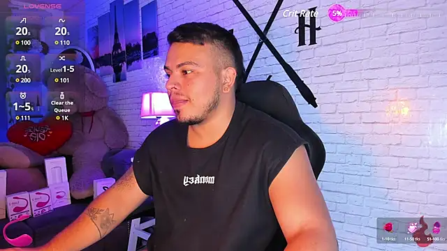 Snapshot of Naughty_Charly chatting on 14, 2, 2025 Naughty Charly online show from 14, 2, 2025