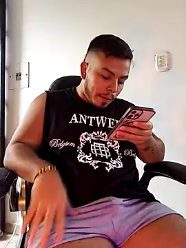 Snapshot of Naughty_Charly chatting on 23, 2, 2025 Naughty Charly online show from 23, 2, 2025