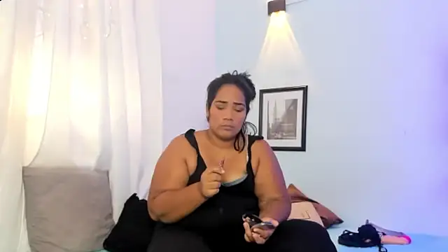 Mariana villa13 online show from 15, 3, 2025