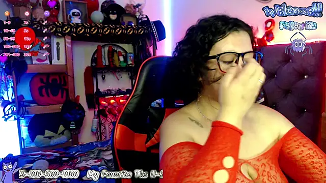 Snapshot of Bigsexycat chatting on 4, 3, 2025 Bigsexycat online show from 4, 3, 2025