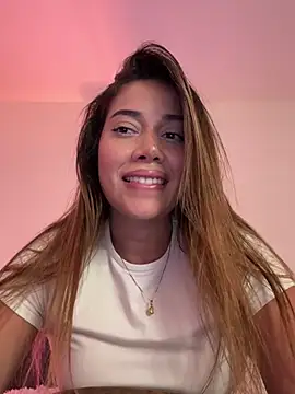 Snapshot of Condes_carmen chatting on 12, 1, 2025 Condes carmen online show from 12, 1, 2025