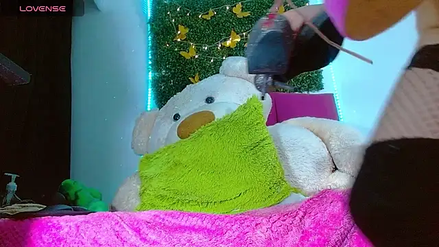 Deepselena8 online show from 9, 11, 2025