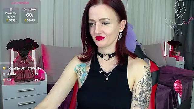 Snapshot of ElisaJane chatting on 5, 12, 2024 ElisaJane online show from 5, 12, 2024