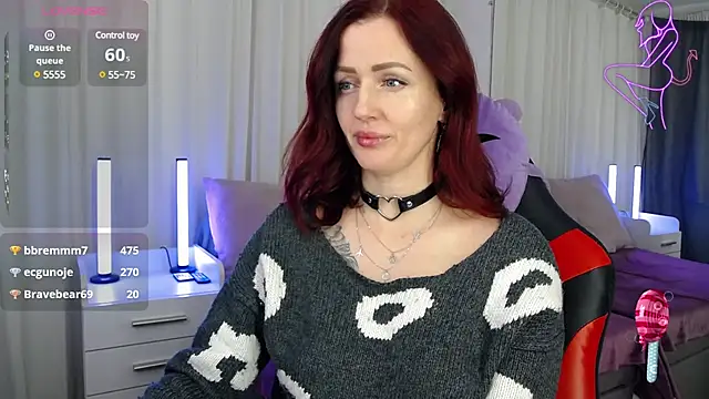 Snapshot of ElisaJane chatting on 21, 12, 2024 ElisaJane online show from 21, 12, 2024