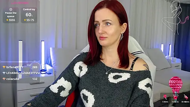 Snapshot of ElisaJane chatting on 5, 2, 2025 ElisaJane online show from 5, 2, 2025