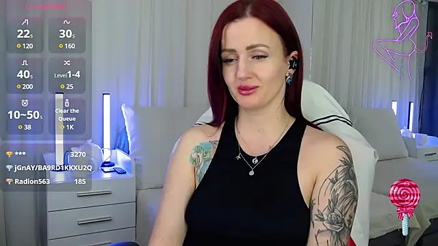 Snapshot of ElisaJane chatting on 8, 2, 2025 ElisaJane online show from 8, 2, 2025