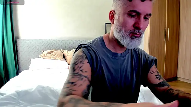 Snapshot of BlowMyXXL chatting on 20, 2, 2025 BlowMyXXL online show from 20, 2, 2025