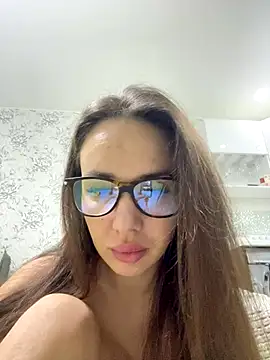 Snapshot of TeenieM chatting on 15, 12, 2025 TeenieM online show from 15, 12, 2025