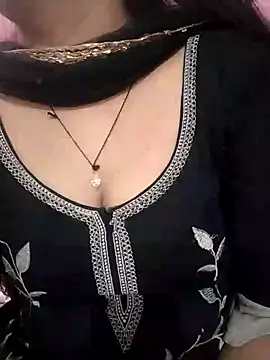 Cute nidhi online show from 4, 12, 2024