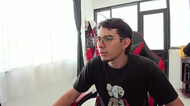 MauroD17 online show from 14, 4, 2026