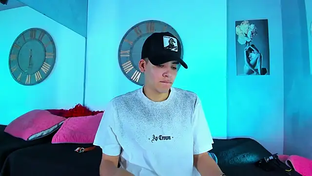 Mike 0233  online show from 21, 1, 2025