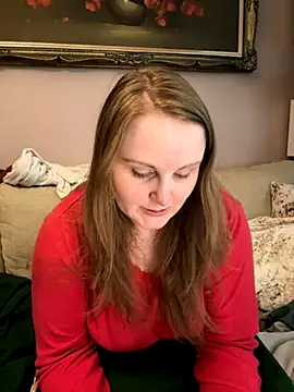 Snapshot of GingerSnap33 chatting on 8, 11, 2025 GingerSnap33 online show from 8, 11, 2025