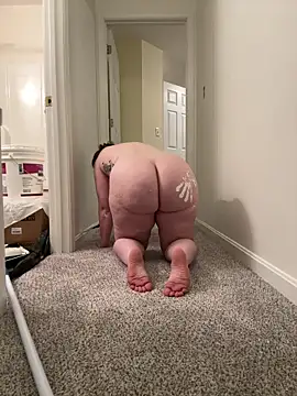 Snapshot of GingerSnap33 chatting on 21, 12, 2025 GingerSnap33 online show from 21, 12, 2025