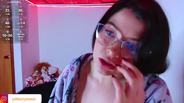 juli05star20 online show from 14, 11, 2025