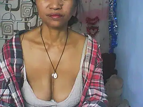 nene belle online show from 5, 4, 2026