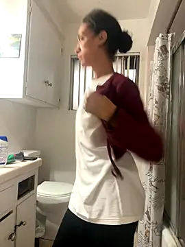 starrynikki online show from 1, 10, 2025