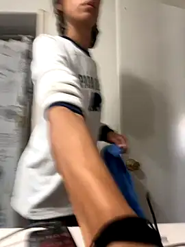 starrynikki online show from 8, 10, 2025