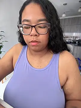 XMara online show from 25, 9, 2025